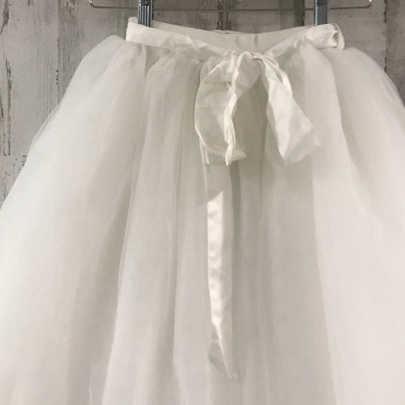 BELLE VIE NWT Girl’s Tulle Skirt Size 10 - Picture 3 of 7